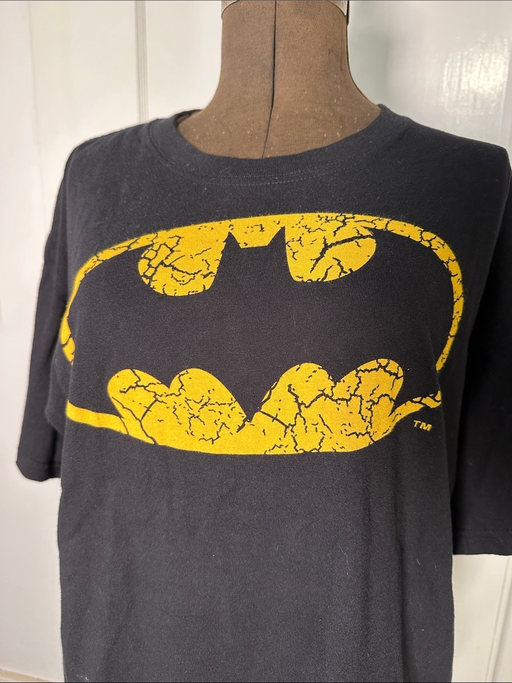 Batman Black Tee size Large Licensed - Picture 2 of 5